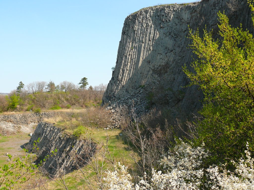 Hegyestű by kreztibor