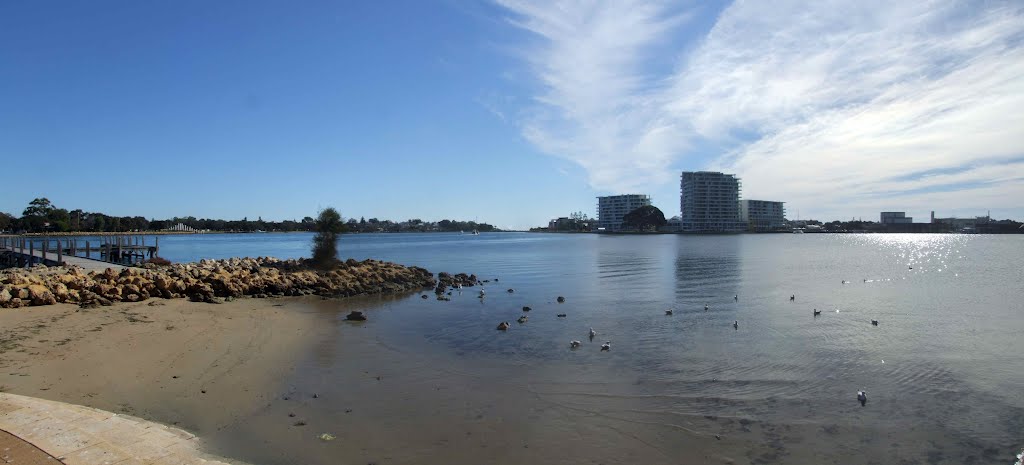 Estuary, Mandurah, Western Australia by Stuart Smith