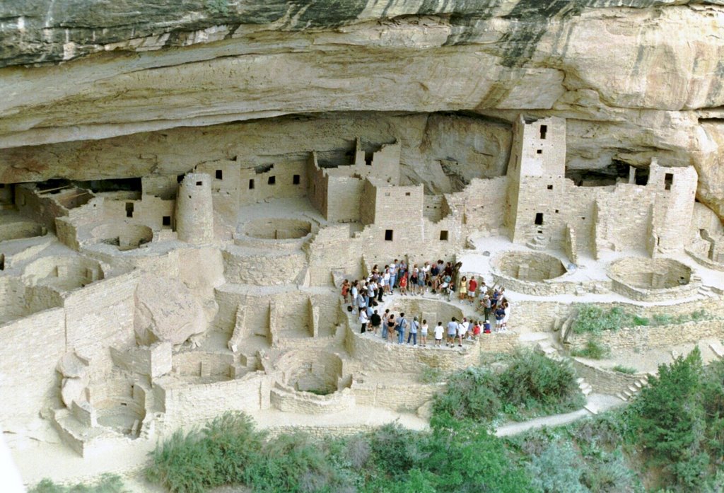 Mesa Verde Ruins by Urs Künzler