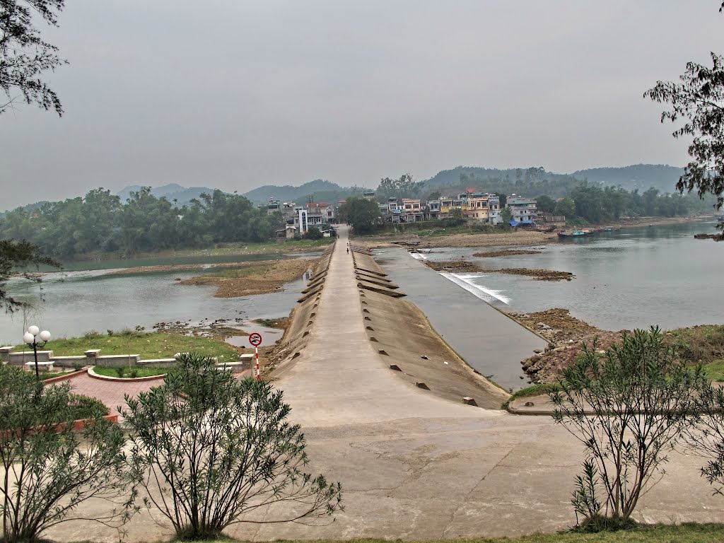 Ngầm Tiên Yên by Che Trung Hieu