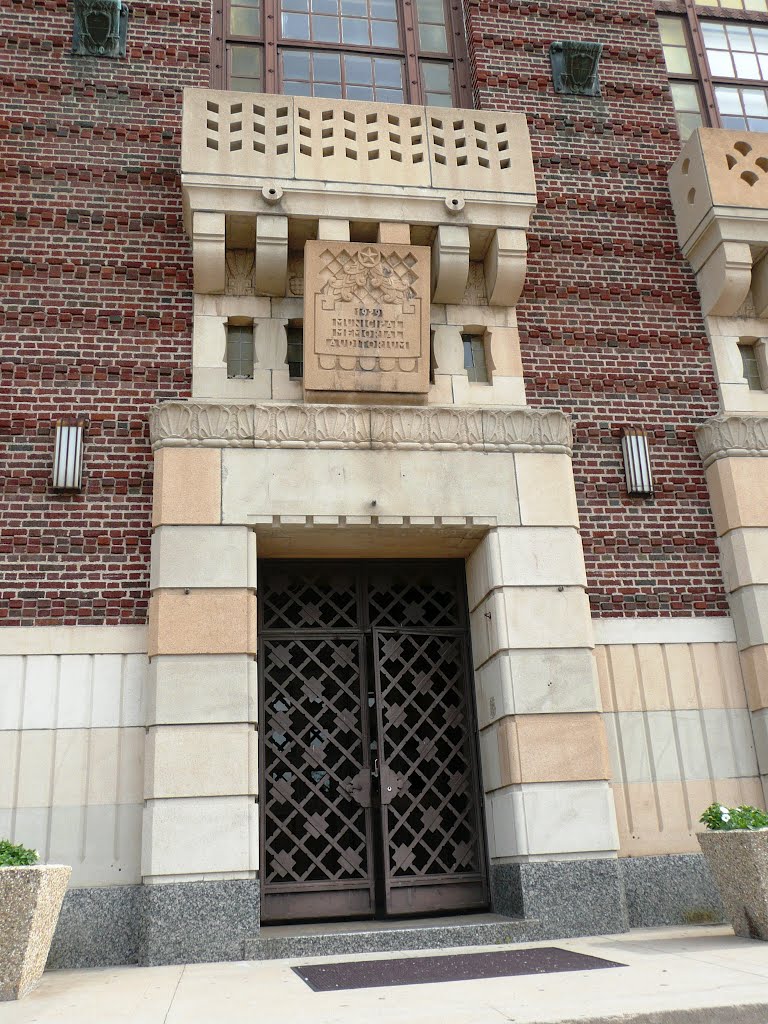 Door, Municipal Auditorium Shreveport by NOTDuck