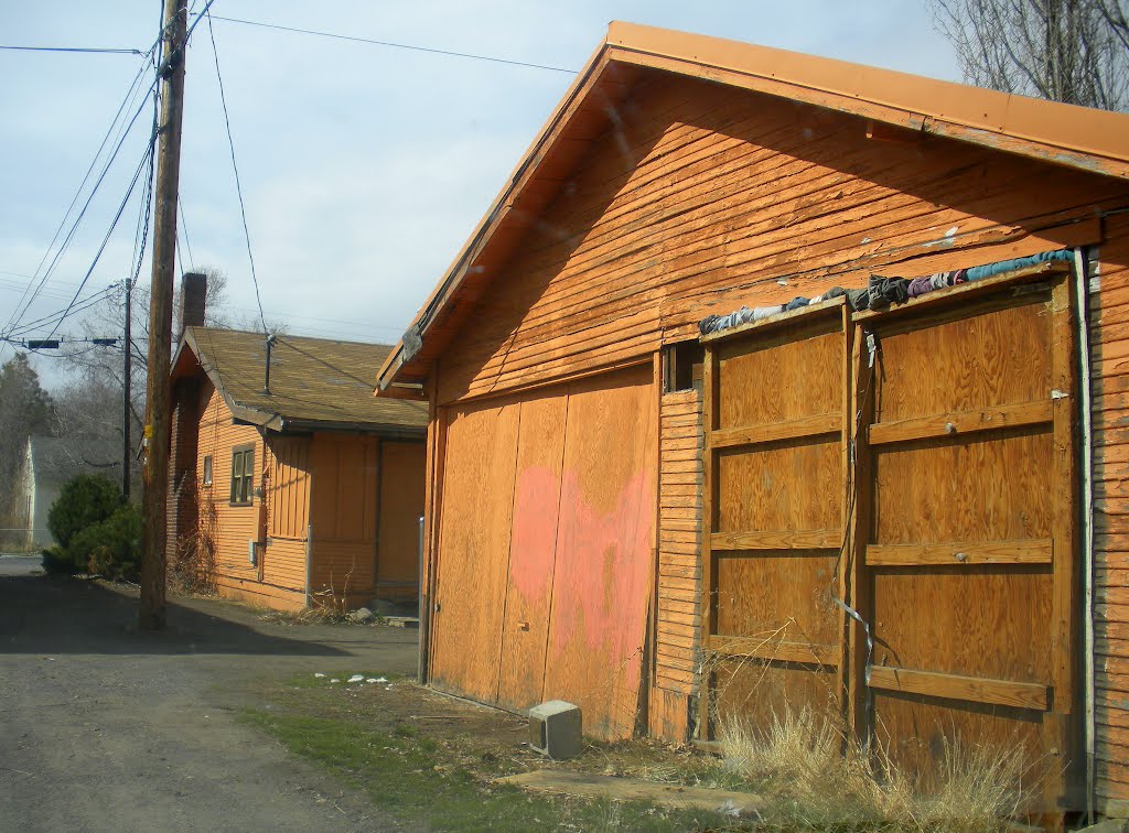 Orange garage...what's that above the door? by Diane MP