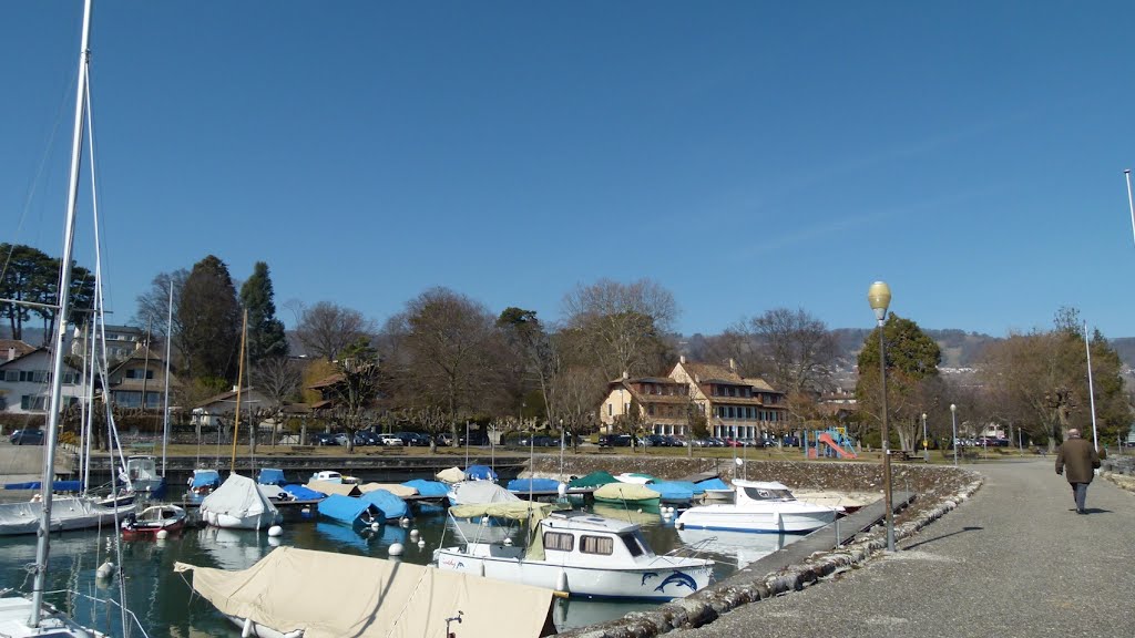 Quais rollois, le port, le château et l'île de la Harpe (connexions) by Magda GHALI