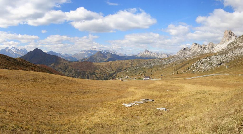 Passo Giau verso nord by Marco Vanzo