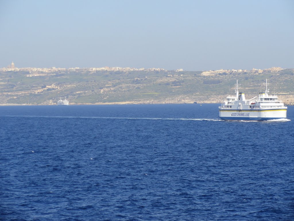 Malta-Gozo; Fährenverkehr by Thomas Esch