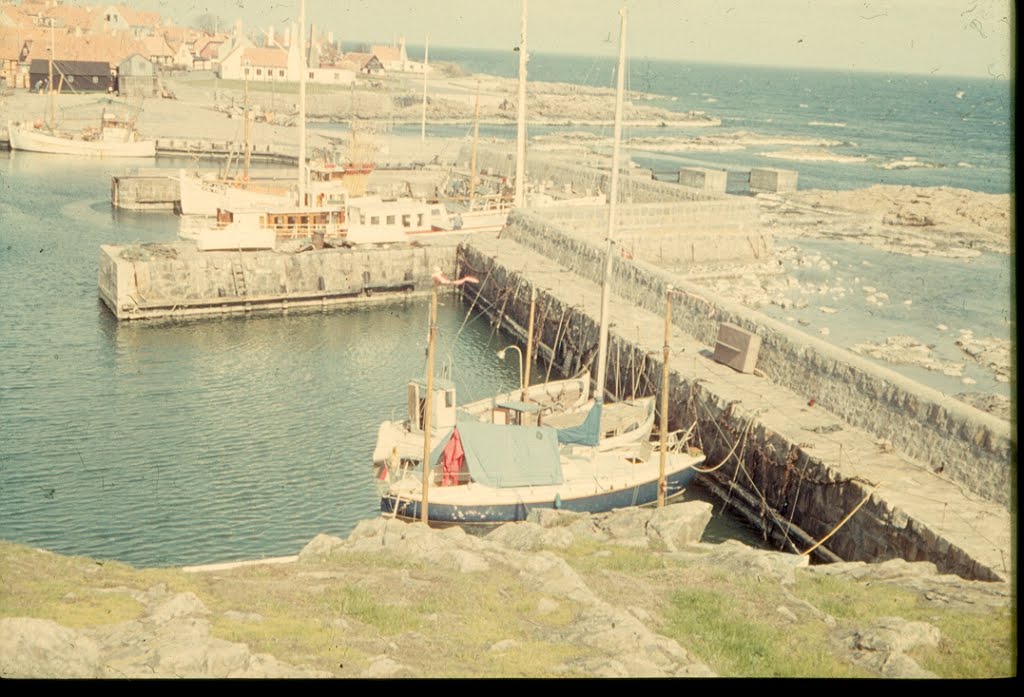 Habor view 1970 by va bien