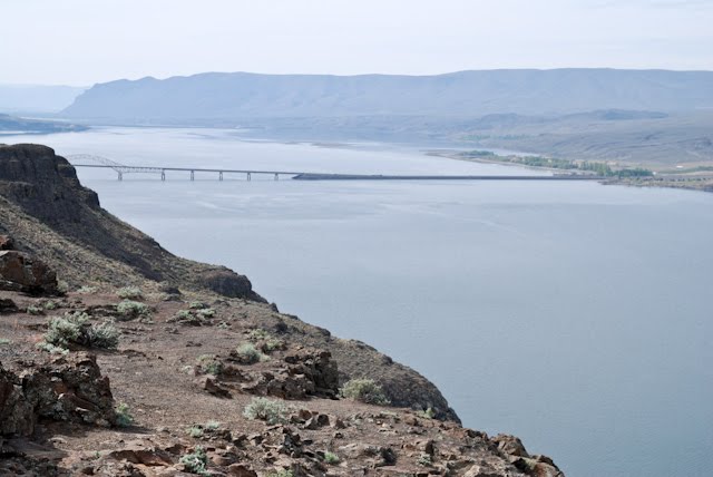 Vantage Bridge on the I-90 by Marko Stavric