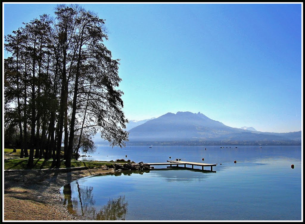 Plage de Veyrier-du-Lac by Lorielyss