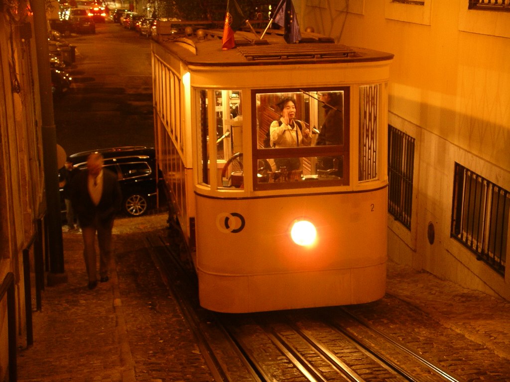 Lisbon Dec.'07 / Elevador de Lavra by Karsten Dietze