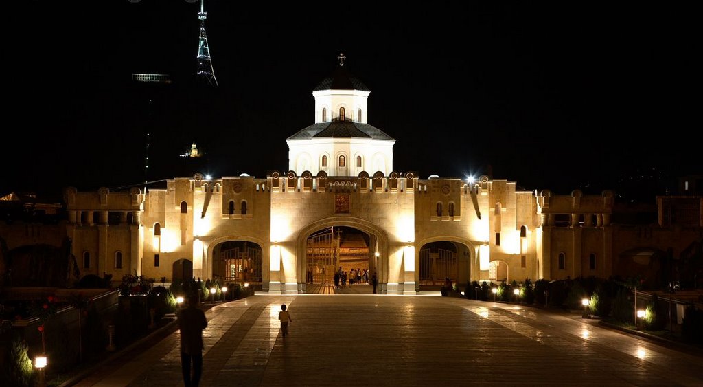 Sameba Entrance (Night) by MISHA(Tbilisi)