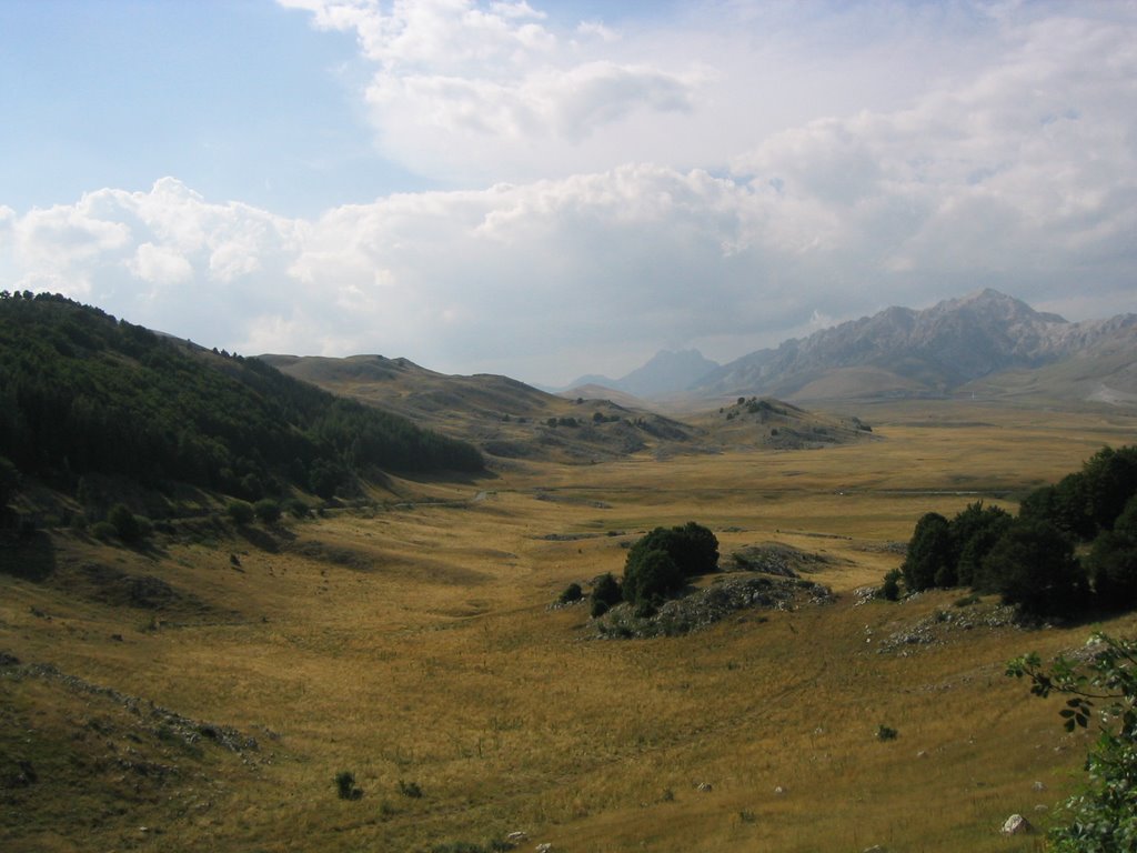 Campo Imperatore by CodeWarrior07