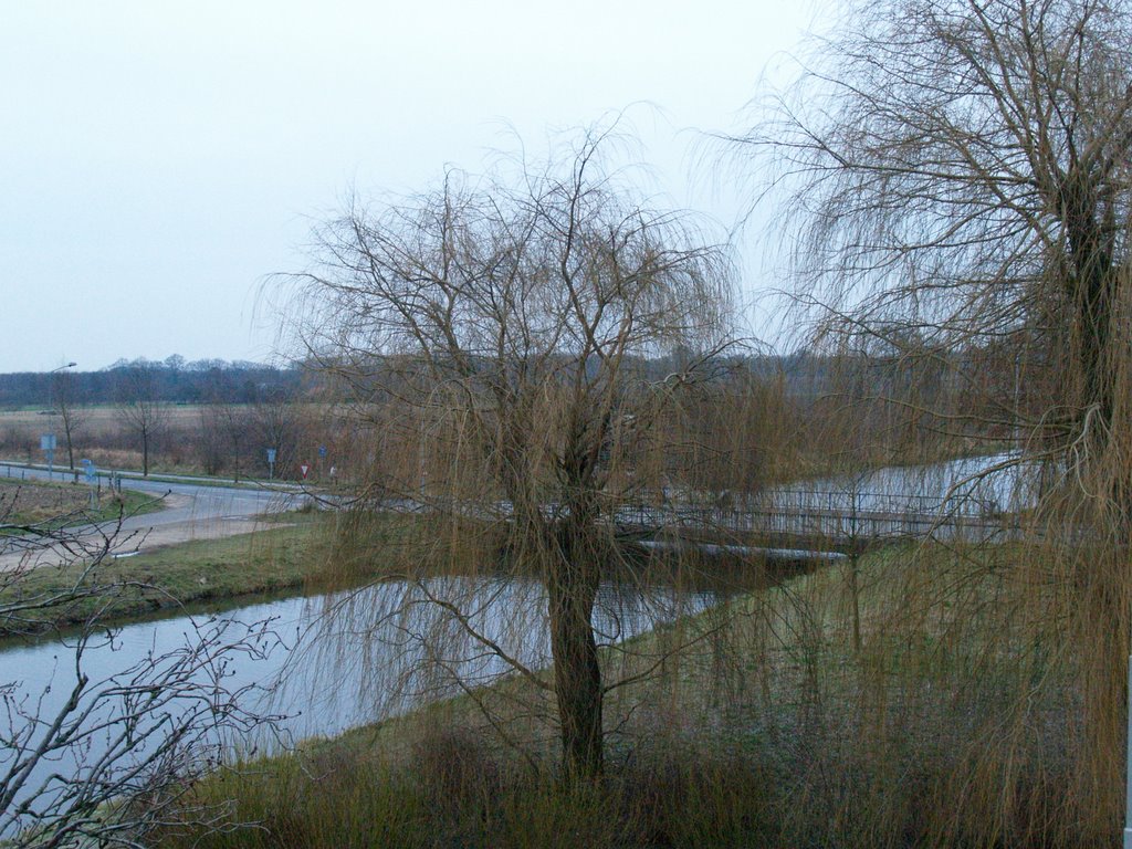 Brug Kerkstraat Bielheimerbeek in Noordelijke richting 01/2008 by kijker