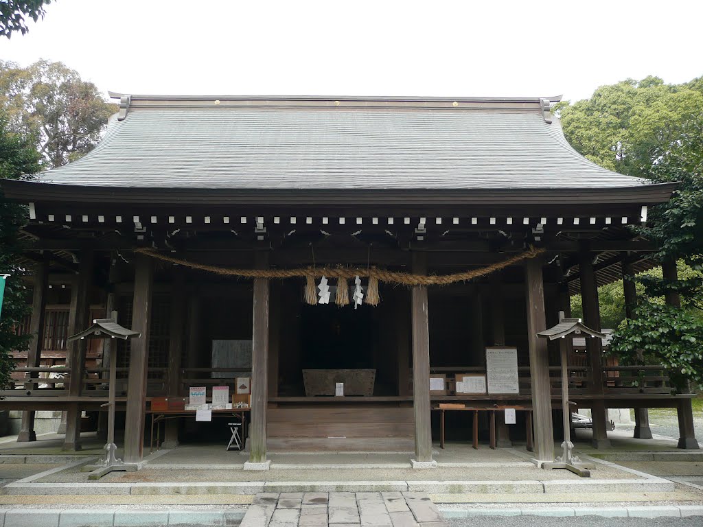 Chiriku Hachimangu shrine（千栗八幡宮　拝殿） by konigan