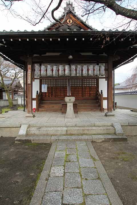 Myoken-gu at Homman-ji Temple by nutakku