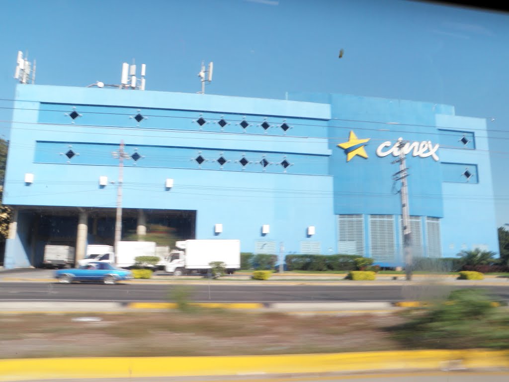 Metropolis Barquisimeto - Cinex (2012) by @lfredo ®aul Vzla 2007