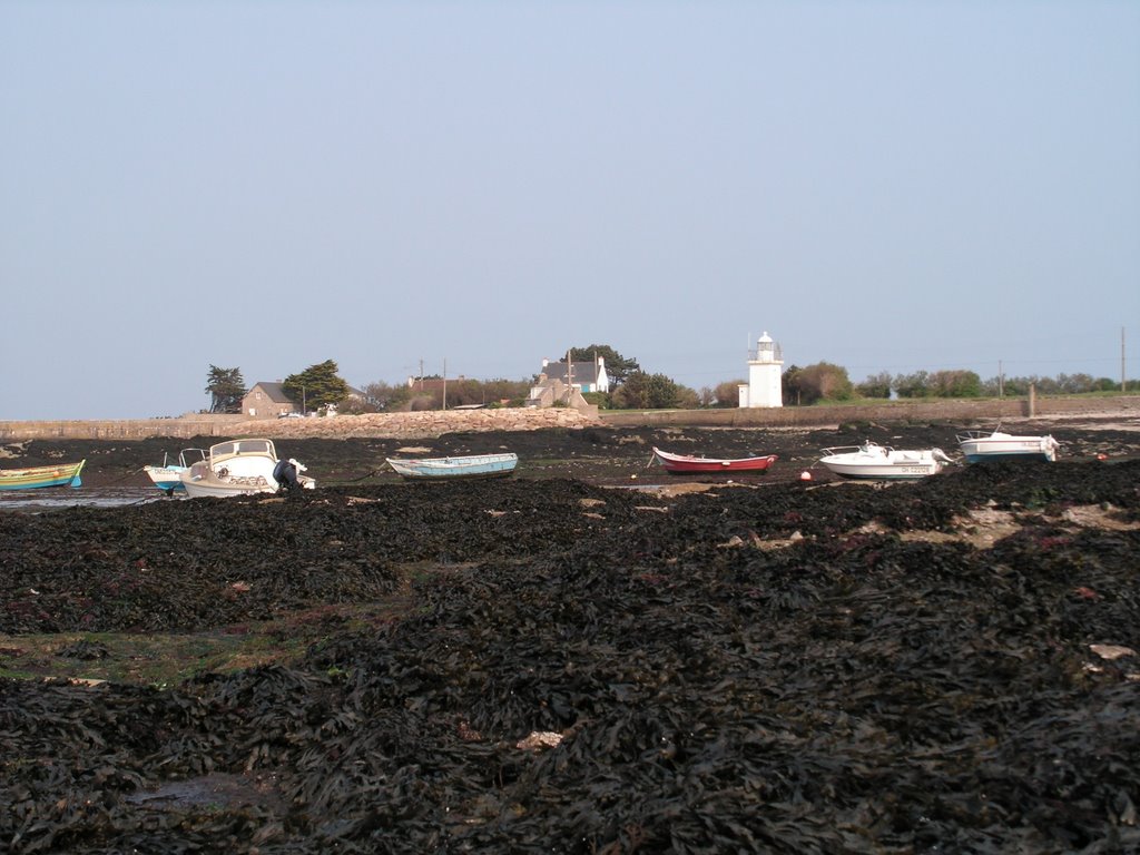 Barfleur, view from the bottom of the harbour by Ludolf