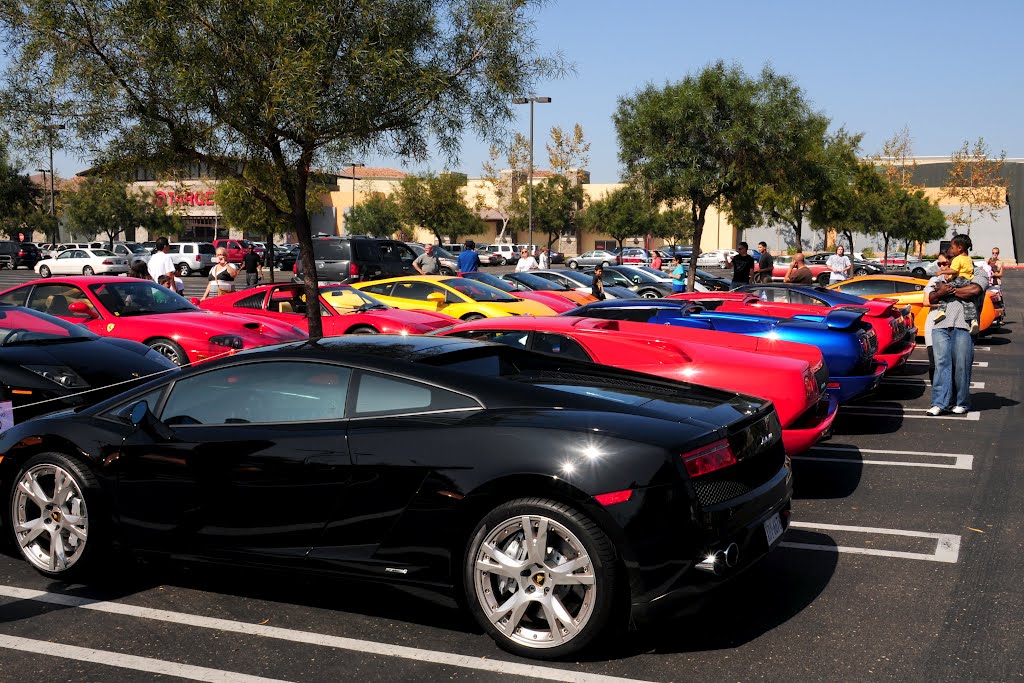 Parking Lot @ Arco Olympic Training Center by NadoHeinz