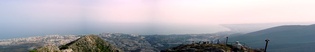 Benalmádena, Málaga, Spain by Matt Wheeler