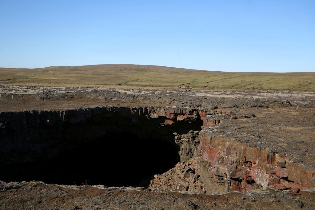 Surtshellir, Hallmundarhraun, Borgarfjörðu, Vesturland, Ísland (Iceland) by Hans Sterkendries