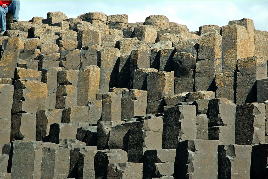 Giant's Causeway, Ireland by kluke