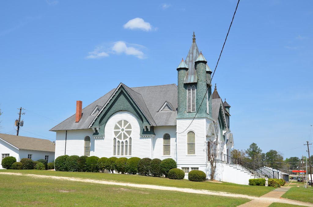 Fort Deposit United Methodist by wmr36104