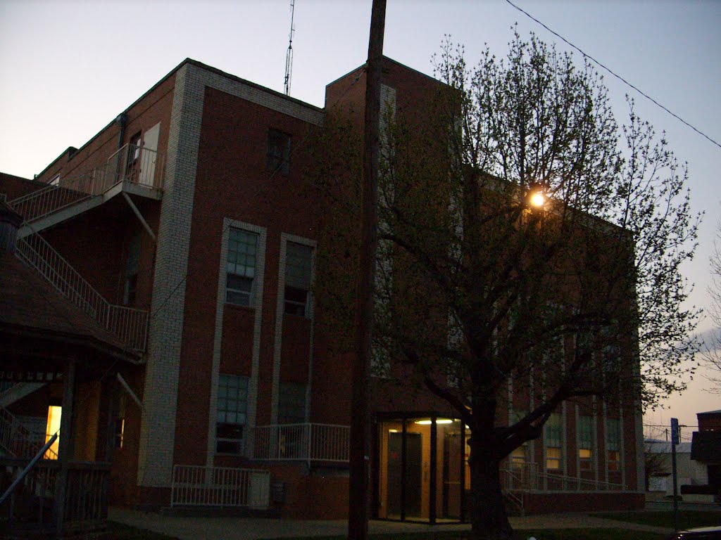 Sequoyah County Oklahoma Courthouse in Sallisaw by Chris_89