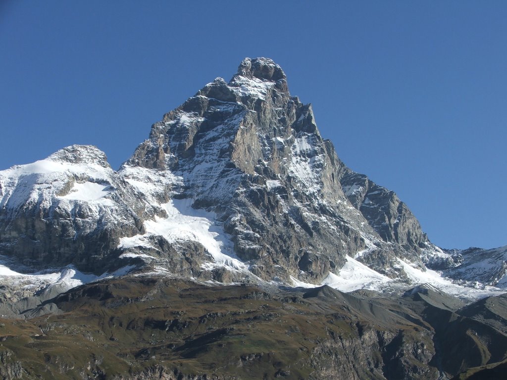 Il Monte Cervino (m. 4478) visto da Cervinia (m. 2003) by p.salvatelli