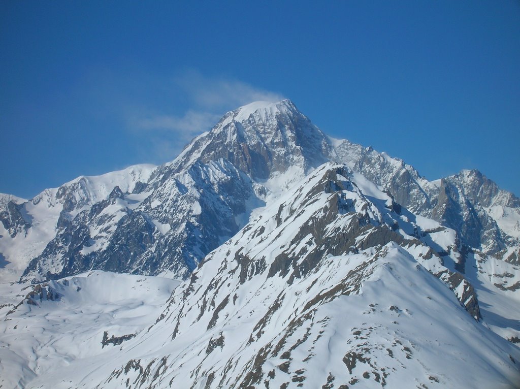 Il Monte Bianco (m. 4810) visto dalle piste da sci di La Thuile (m. 2400 ca) by p.salvatelli