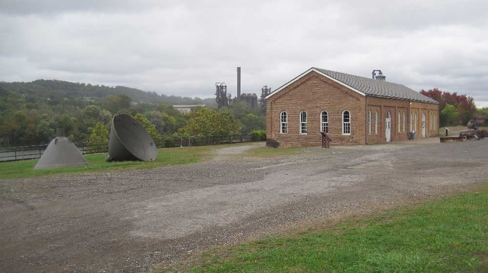 Pump House and Carrie Furnace by pyrotopia