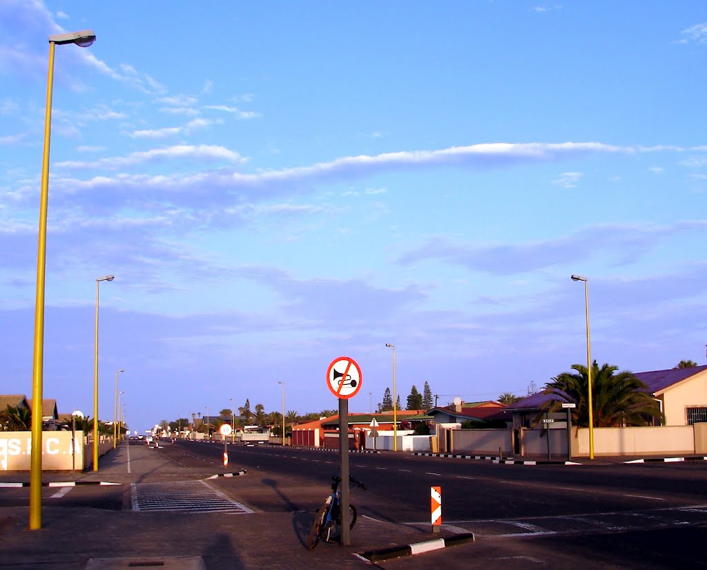 Swakopmund. No nonsense, no noise. by nafani