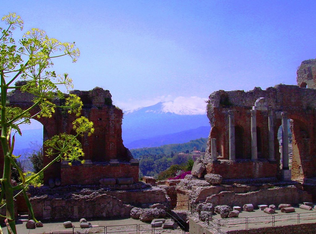 Theatro taormina + etna by domispinella