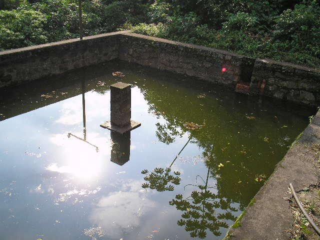 Caixa d"agua na funicular em ipg by gledson belisario