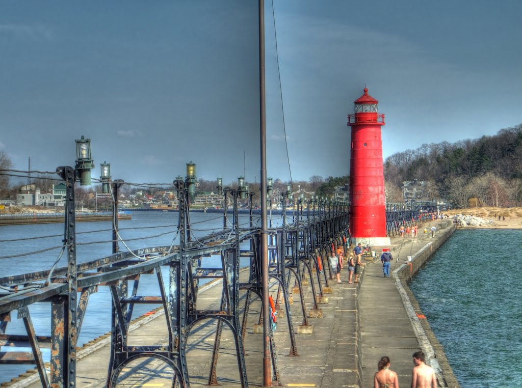 Grand Haven South Pier by Juan234