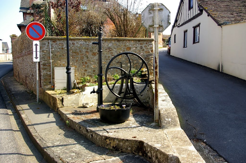 Fontaine de Frazé by Jean-Paul Dominique BERTIN