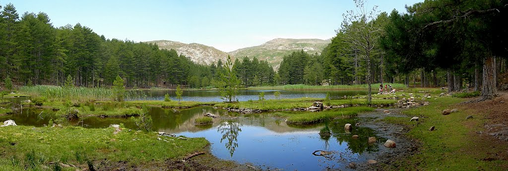 Corse - Lac de Crenu by carlo bianco