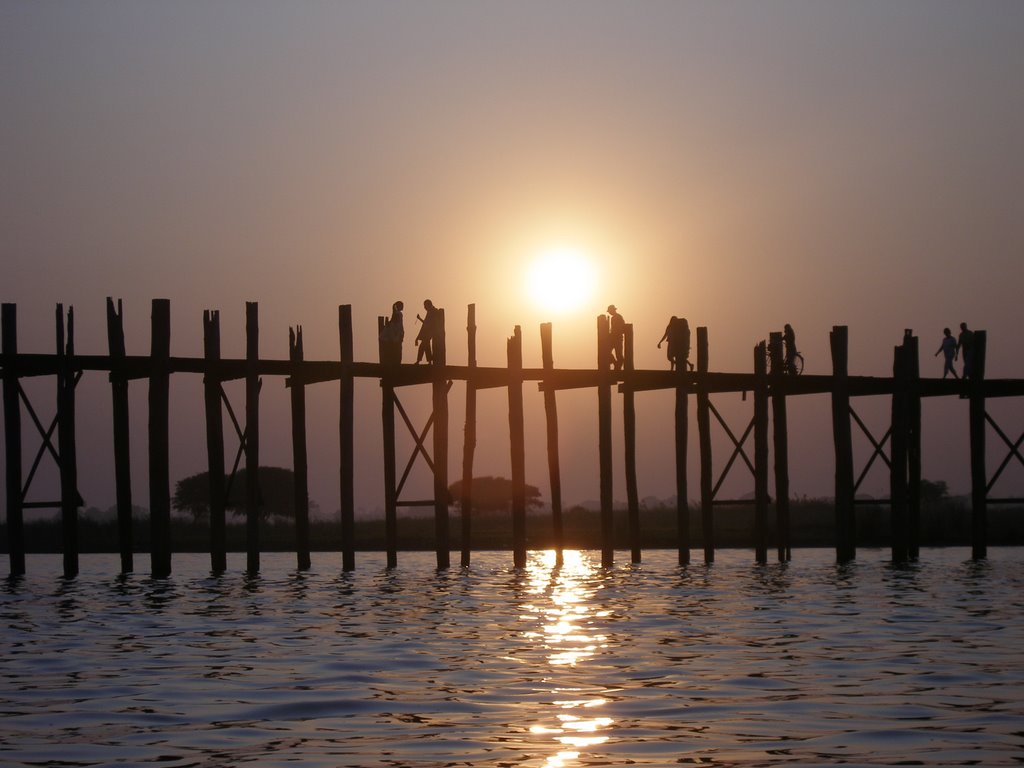 U Bein Bridge, Taungthaman lake, Amarapura, Mandalay, Myanmar by immuc