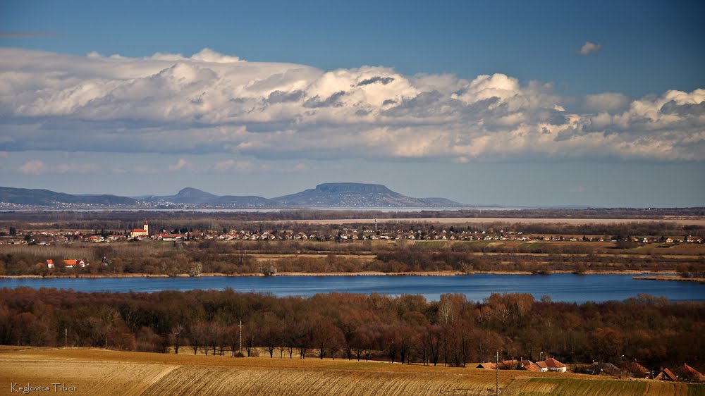 Öreghegyi gondolatok by Keglovics Tibor