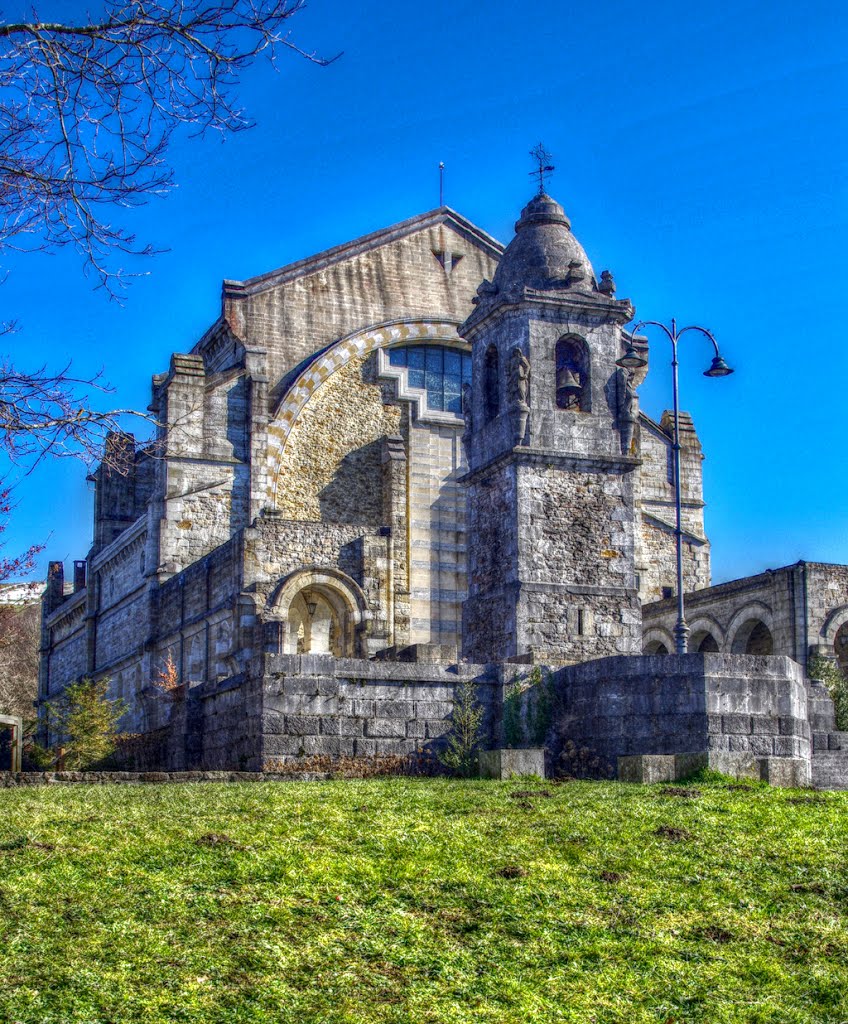 Santuario de Urkiola by Dani Barrios