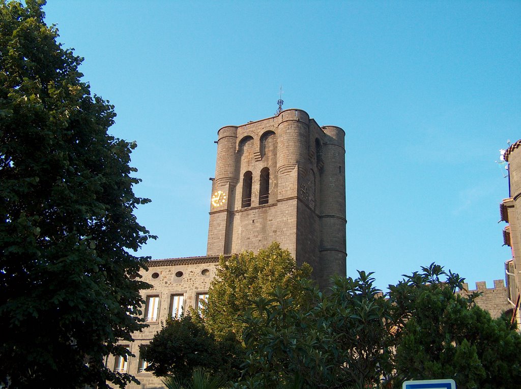 Cathedrale saint etienne by Alain Guillemet