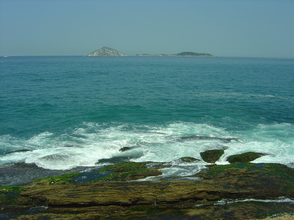 Vista do Arpoador - Rio de Janeiro by Vinicius F Borlot