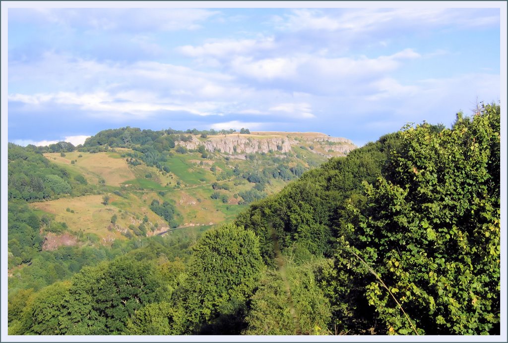 Cantal by Pom-Panoramio? YES !