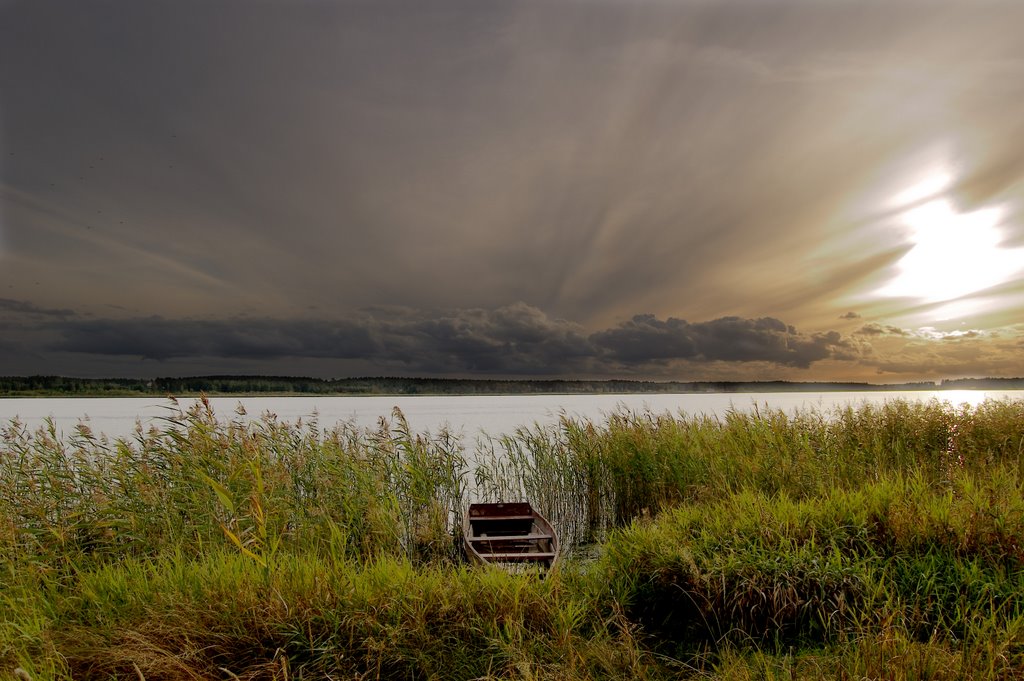 Lake Tamula by Jan67