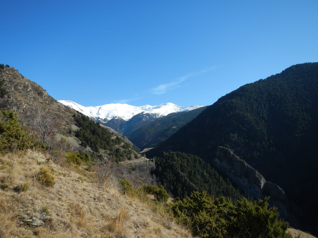 Gorges du Segre et Puigmal de Llo by katricoin