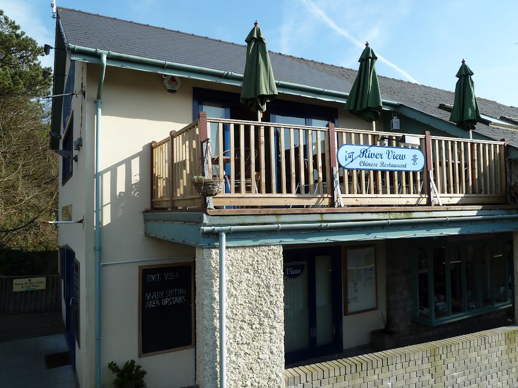 River view Chinese resistant 11 High Street, Cowbridge, South Glamorgan CF71 7AD 01446 771668 by cowbridgeguide.co.uk