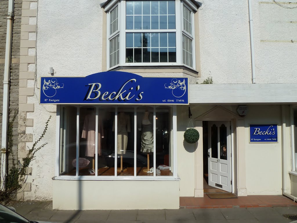 Beckis Cowbridge / Now closed by cowbridgeguide.co.uk