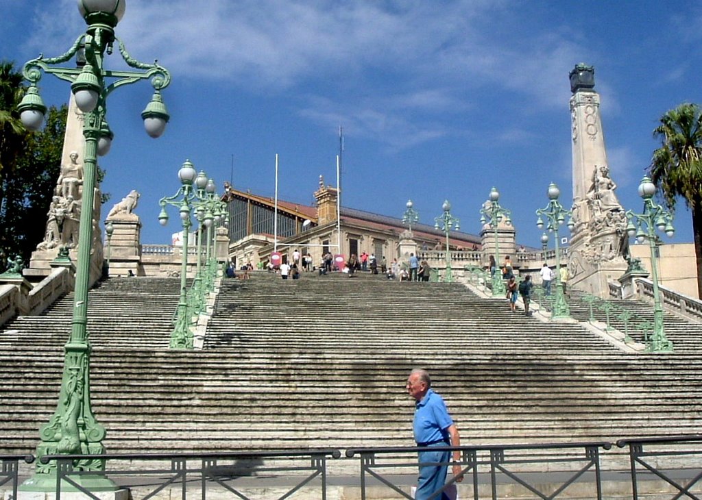 La Gare St Charles by Süni13