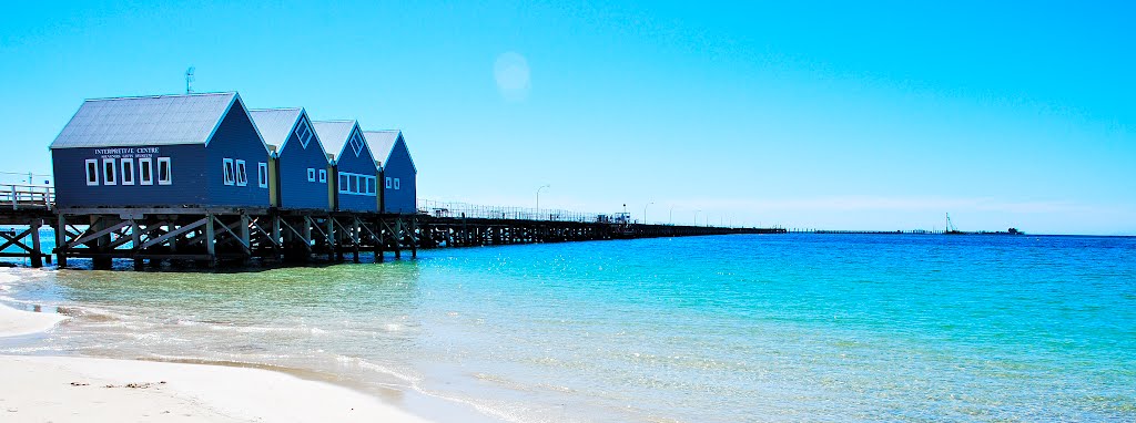 Busselton Pier by Alex de K