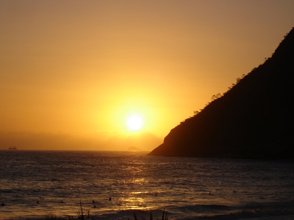 Pôr do Sol em Itacoatiara!! by mabraga