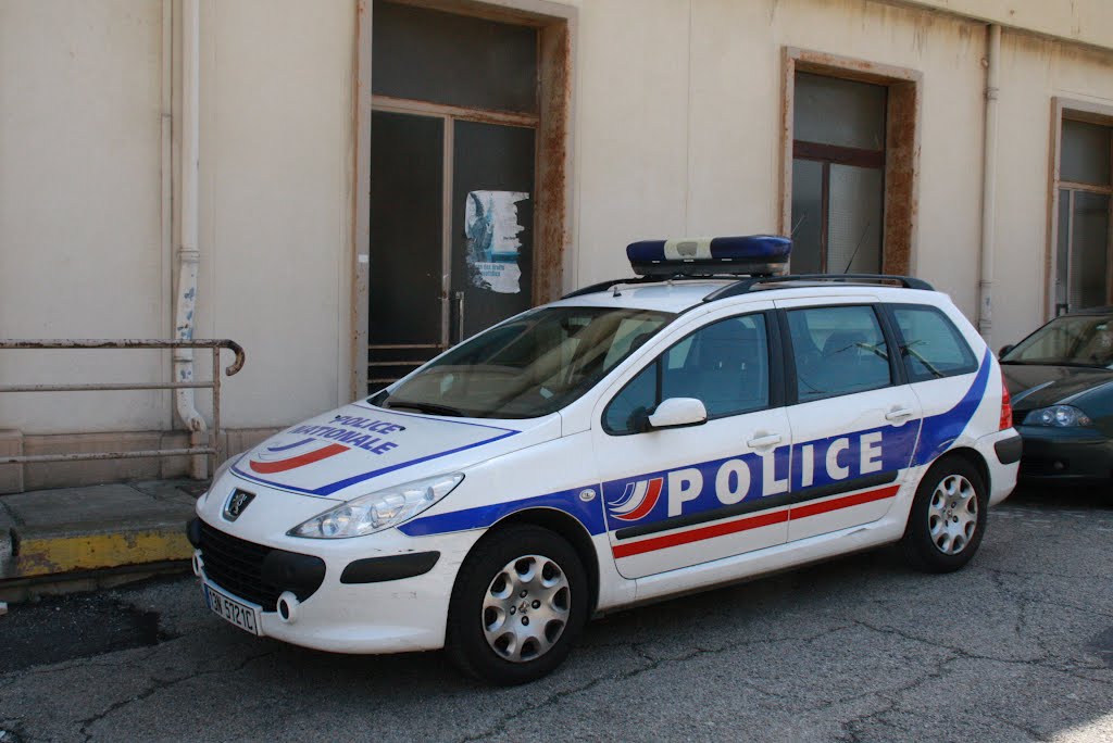 Peugeot 307 Break Policia Francesa by jorecacars