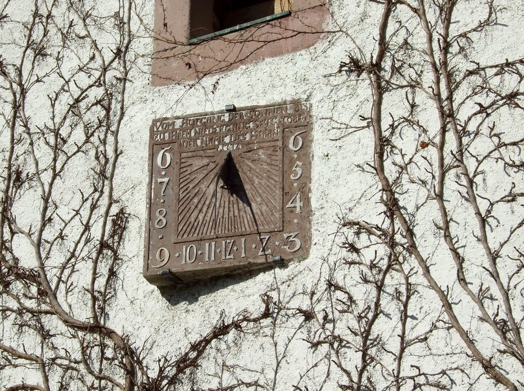 Katlenburg - Burganlage Sonnenuhr by oeftermalwasneues